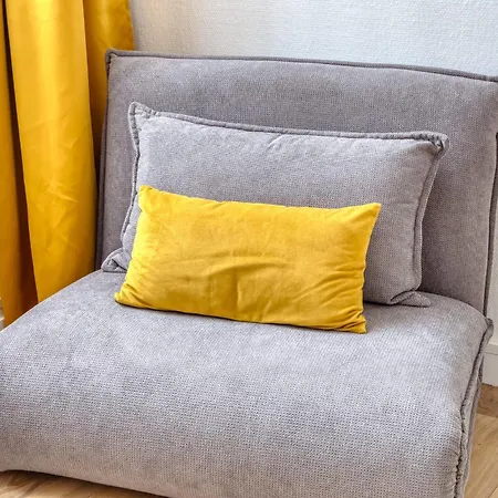 Urszula Proche Du Vieux Marche *