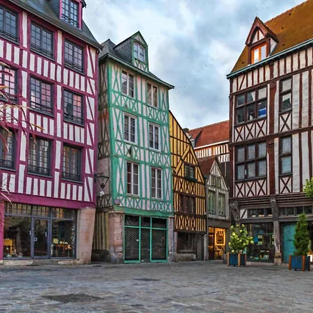 Apartment Urszula Proche Du Vieux Marche *